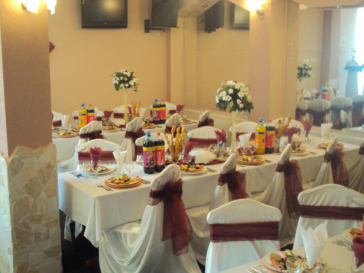 Pension Regal Satu Mare Luaran gambar